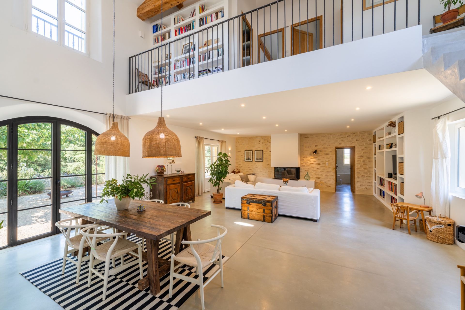 maison 7 Pièces en vente sur AIX EN PROVENCE (13100)