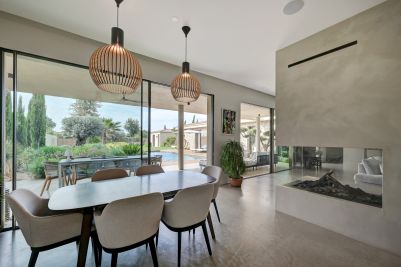 Sale House Aix-en-Provence 6&nbsp;Rooms 225&nbsp;m²