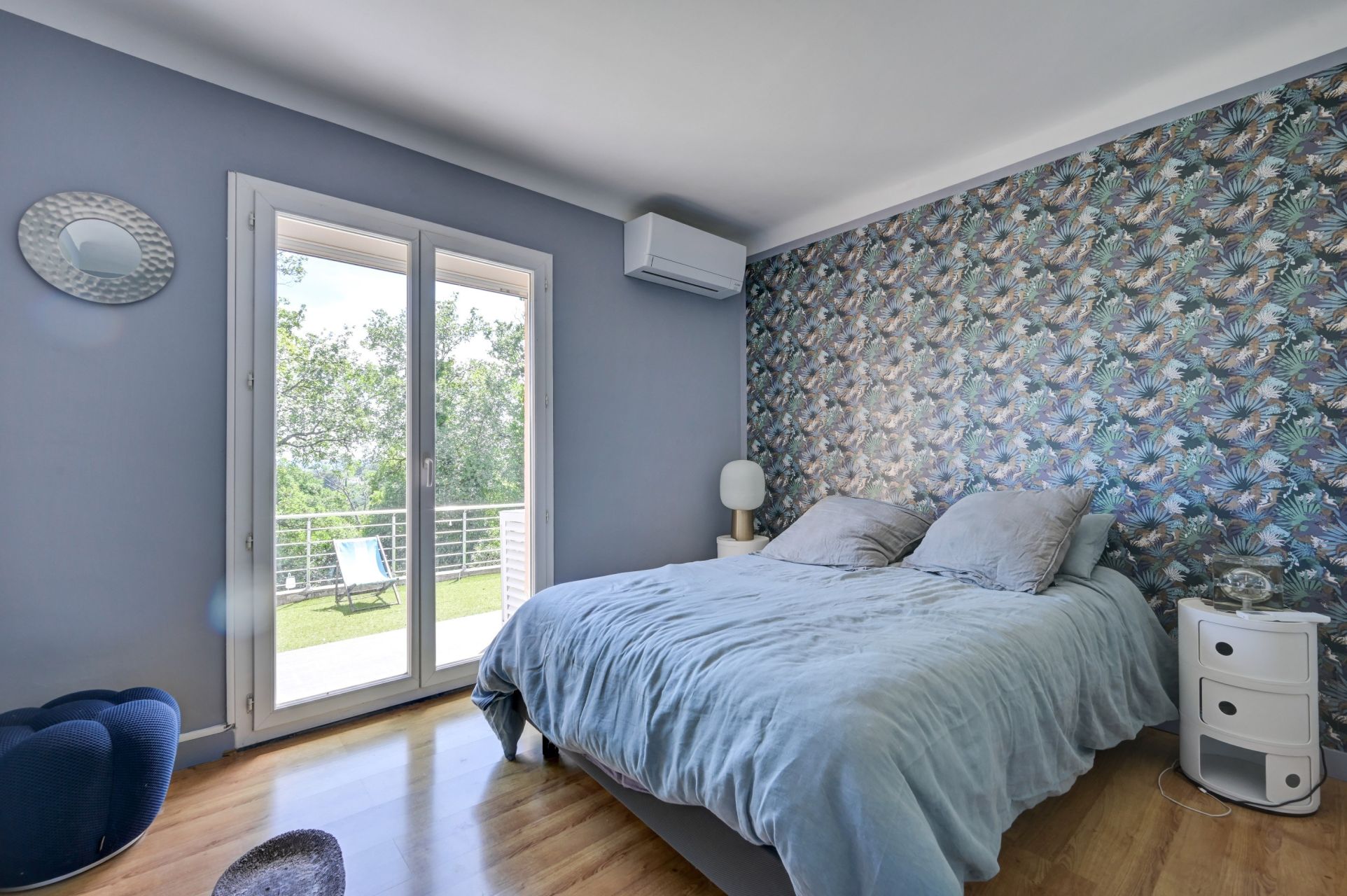 apartment 3 Rooms for sale on EGUILLES (13510)
