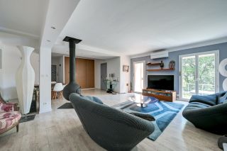 apartment 3 Rooms for sale on EGUILLES (13510)