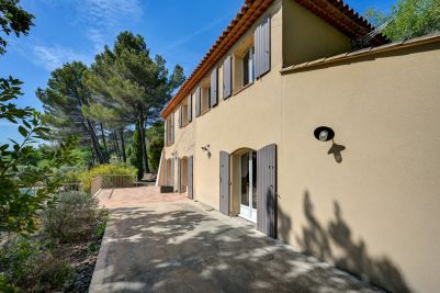 Sale House Éguilles 6&nbsp;Rooms 180&nbsp;m²