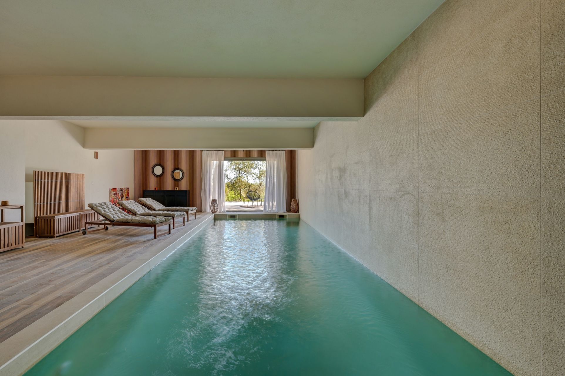 house 10 Rooms for sale on AIX EN PROVENCE (13100)