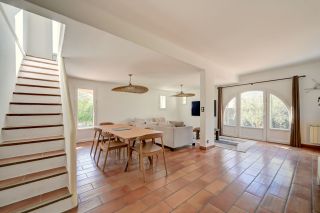 maison 8 Pièces en vente sur AIX EN PROVENCE (13100)