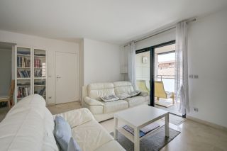 apartment 4 Rooms for sale on AIX EN PROVENCE (13100)