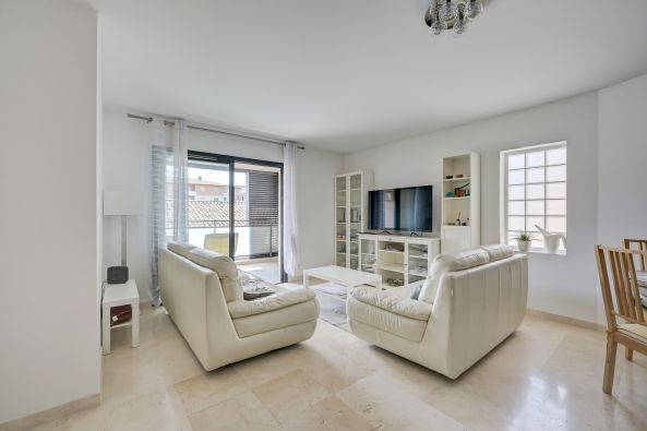 Sale Apartment Aix-en-Provence 4&nbsp;Rooms 93&nbsp;m²