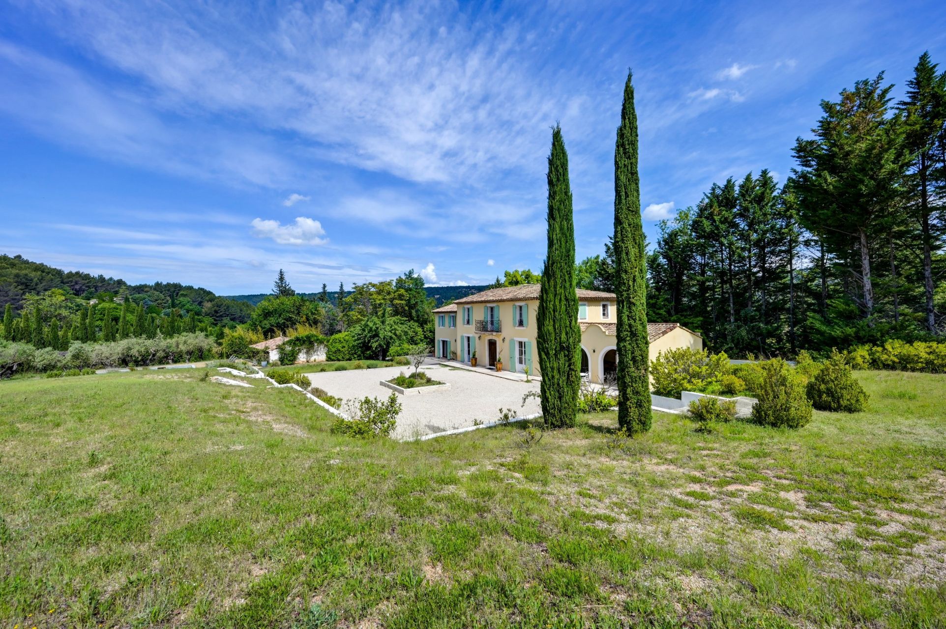 maison 6 Pièces en vente sur AIX EN PROVENCE (13100)