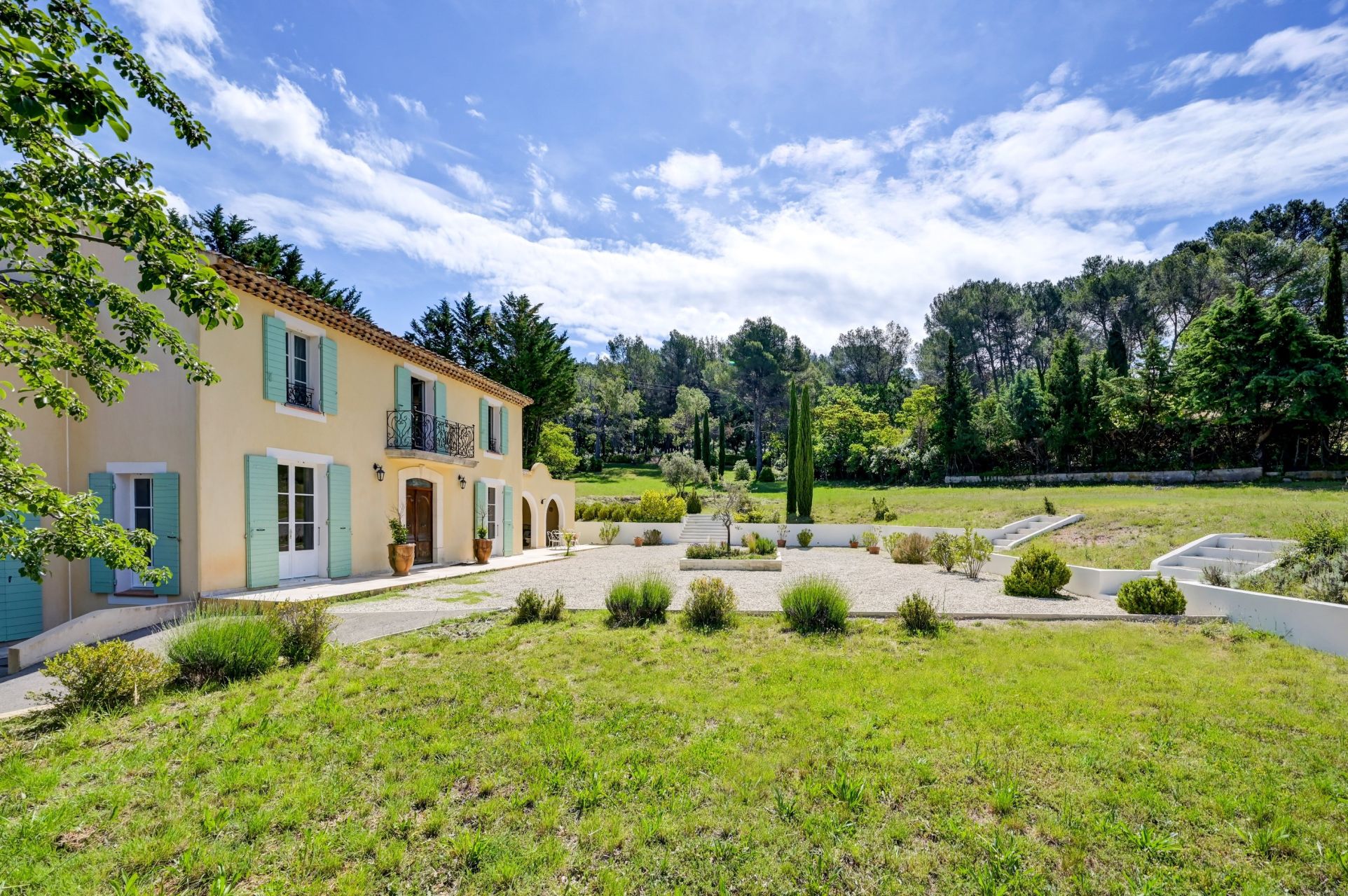 maison 6 Pièces en vente sur AIX EN PROVENCE (13100)