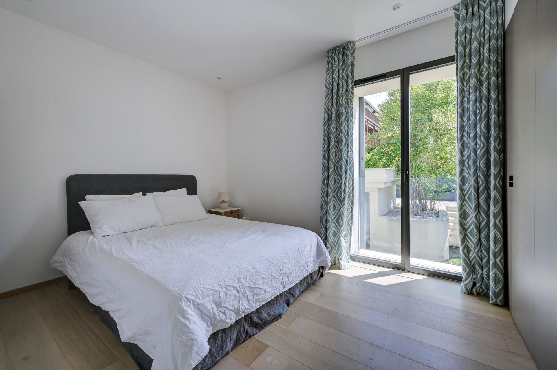 house 7 Rooms for rent on AIX EN PROVENCE (13100)