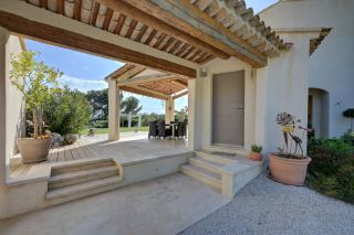 house 8 Rooms for sale on AIX EN PROVENCE (13100)