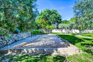 house 8 Rooms for sale on AIX EN PROVENCE (13100)