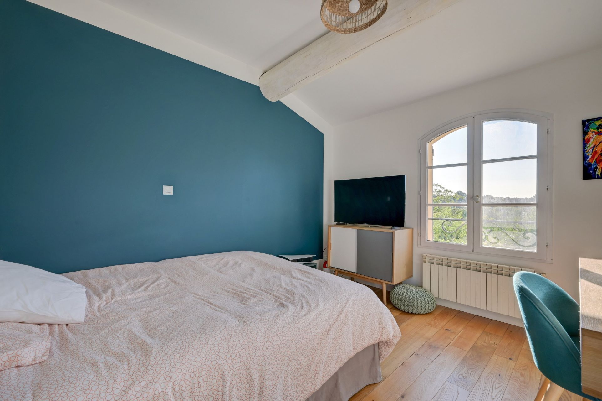 house 4 Rooms for sale on AIX EN PROVENCE (13100)