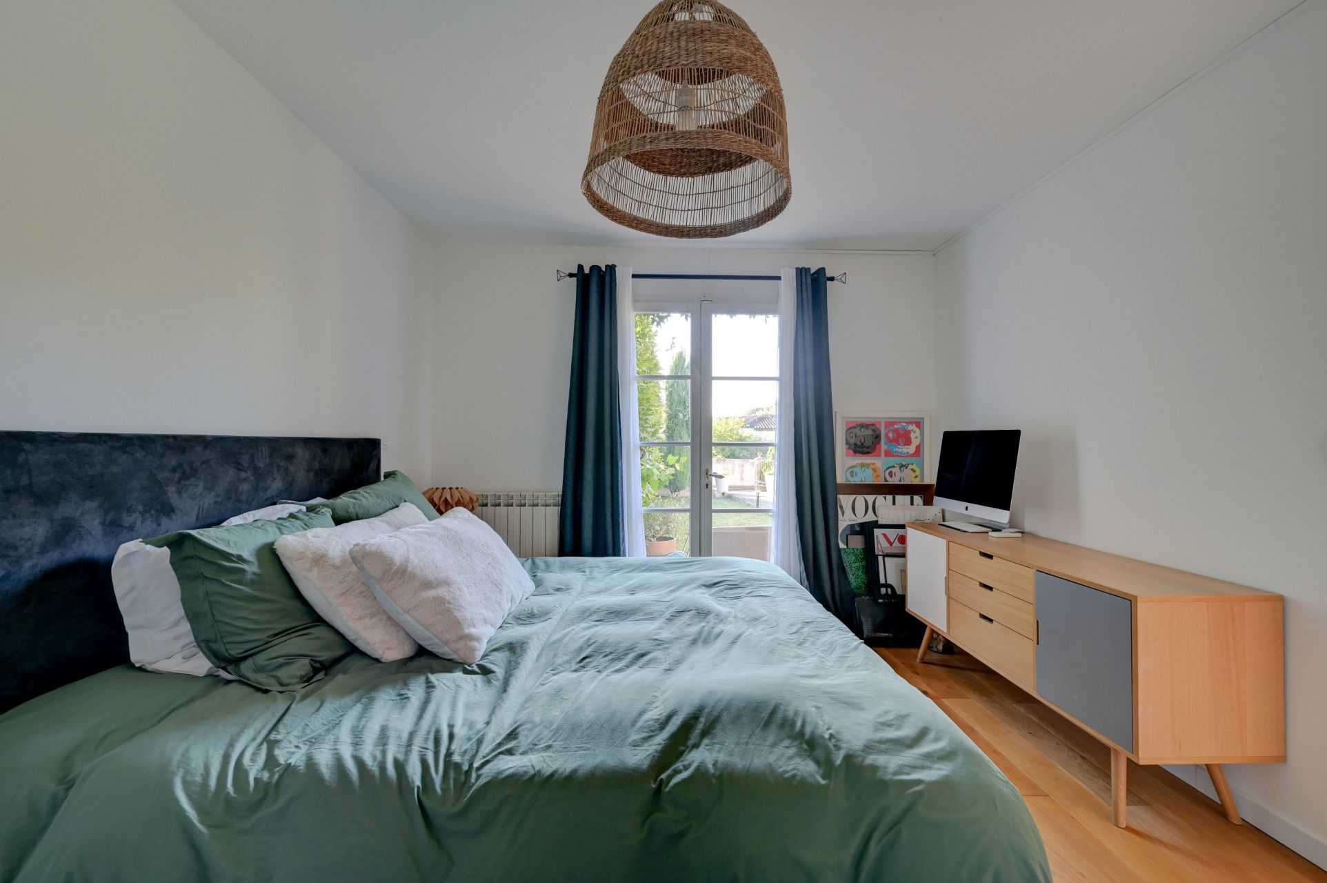 house 4 Rooms for sale on AIX EN PROVENCE (13100)