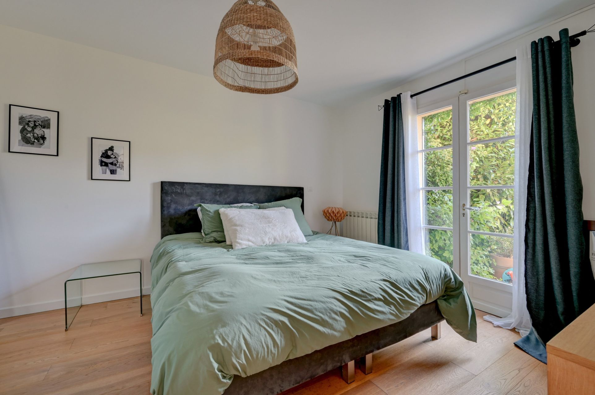 house 4 Rooms for sale on AIX EN PROVENCE (13100)