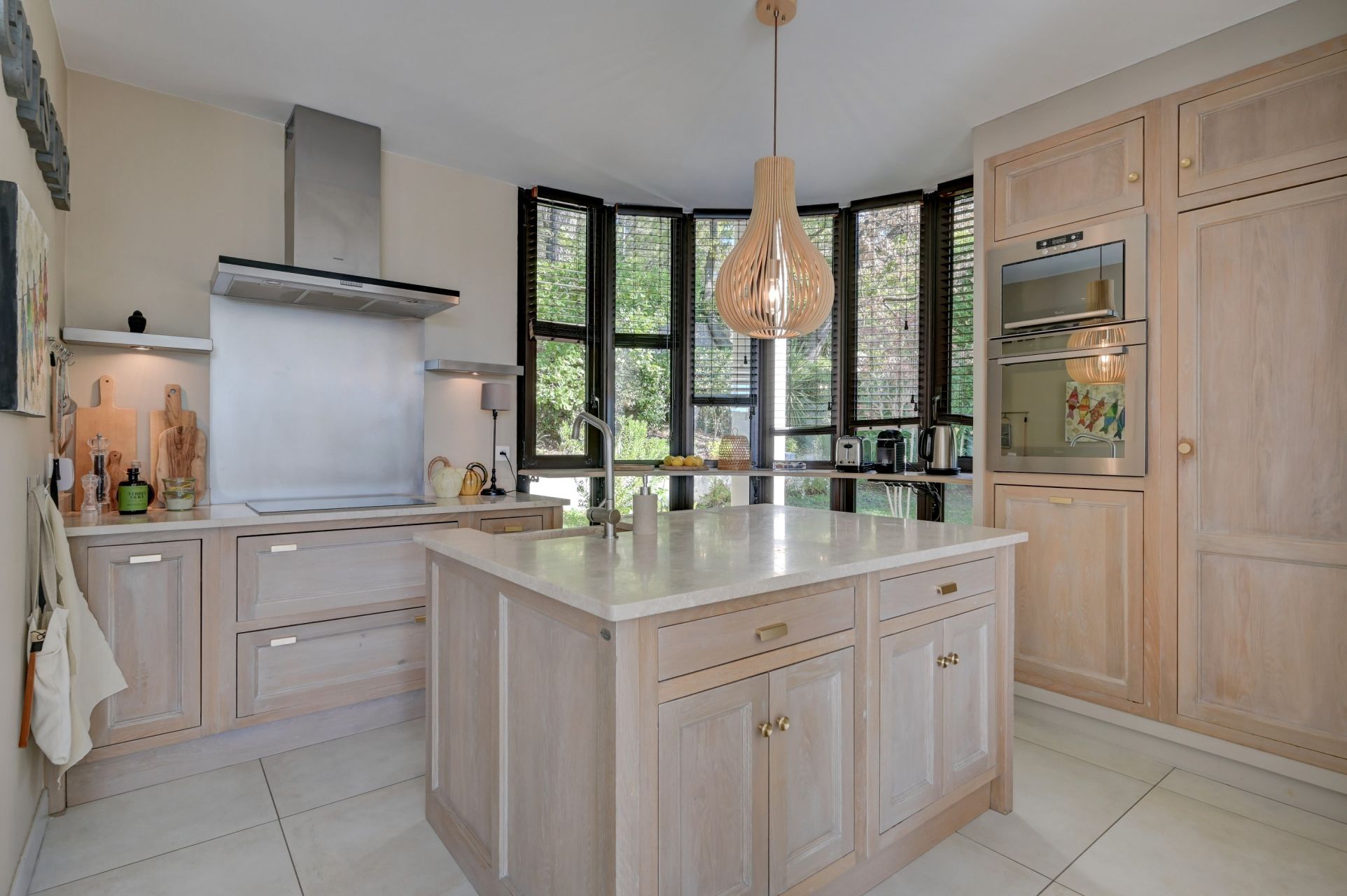 maison 6 Pièces en vente sur AIX EN PROVENCE (13100)