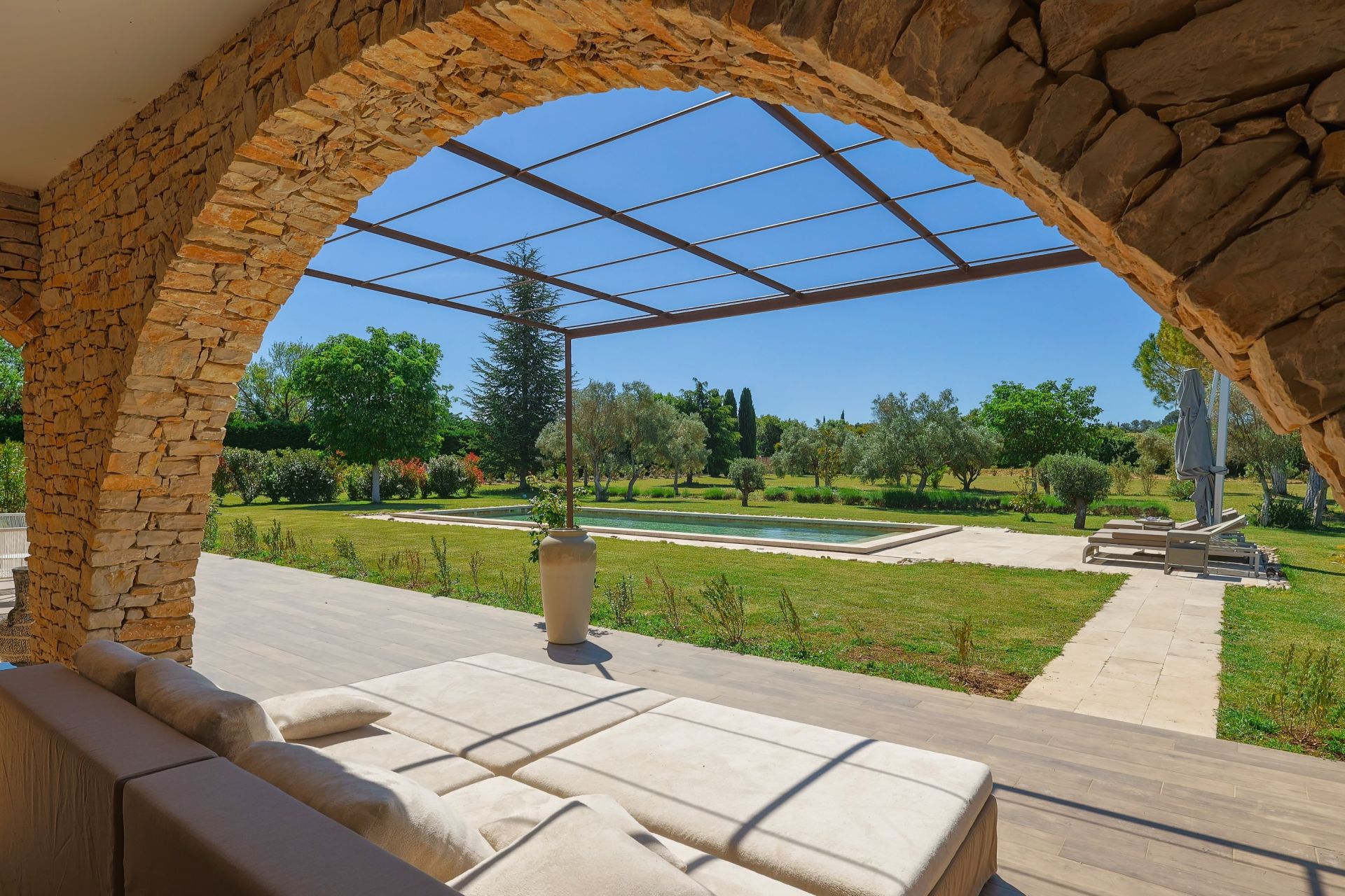 maison 10 Pièces en vente sur AIX EN PROVENCE (13100)