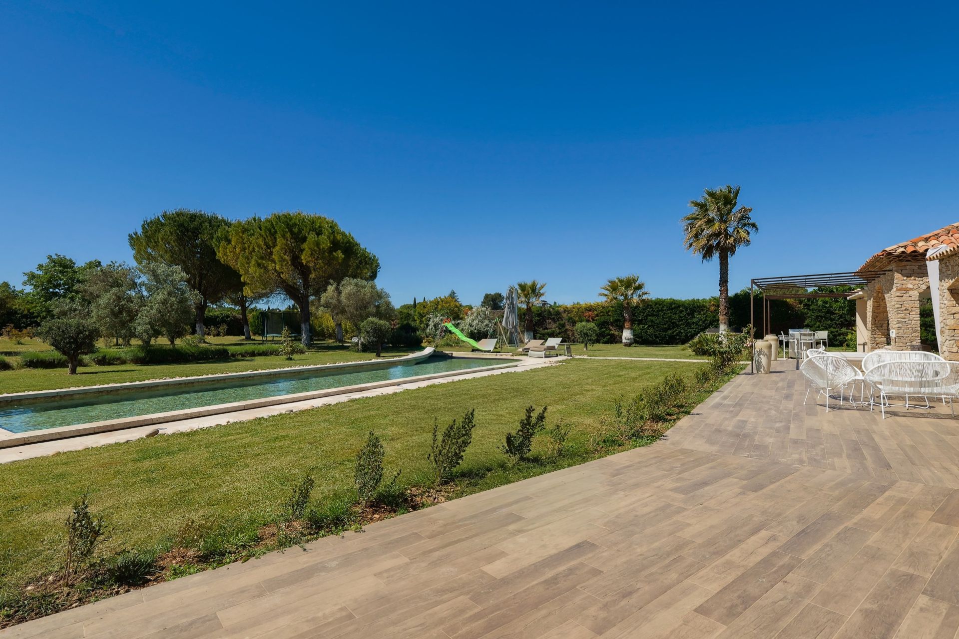 maison 10 Pièces en vente sur AIX EN PROVENCE (13100)