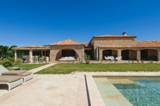 maison 10 Pièces en vente sur AIX EN PROVENCE (13100)