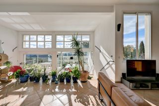 house 7 Rooms for sale on AIX EN PROVENCE (13100)