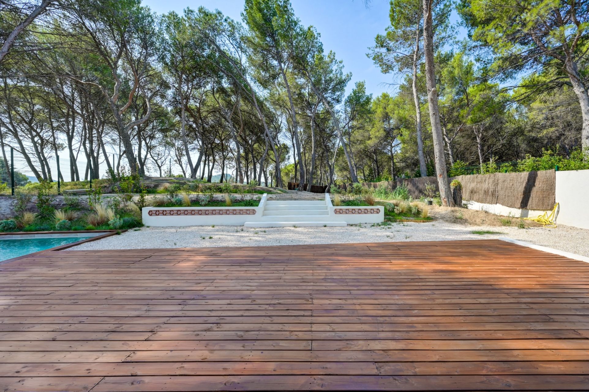 house 5 Rooms for sale on AIX EN PROVENCE (13100)
