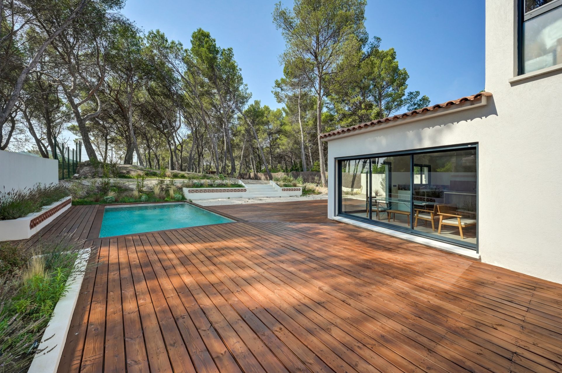 house 5 Rooms for sale on AIX EN PROVENCE (13100)