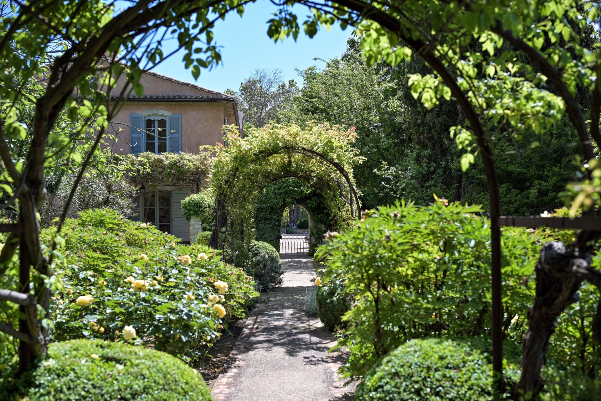 bastide 15 Rooms for sale on AIX EN PROVENCE (13100)