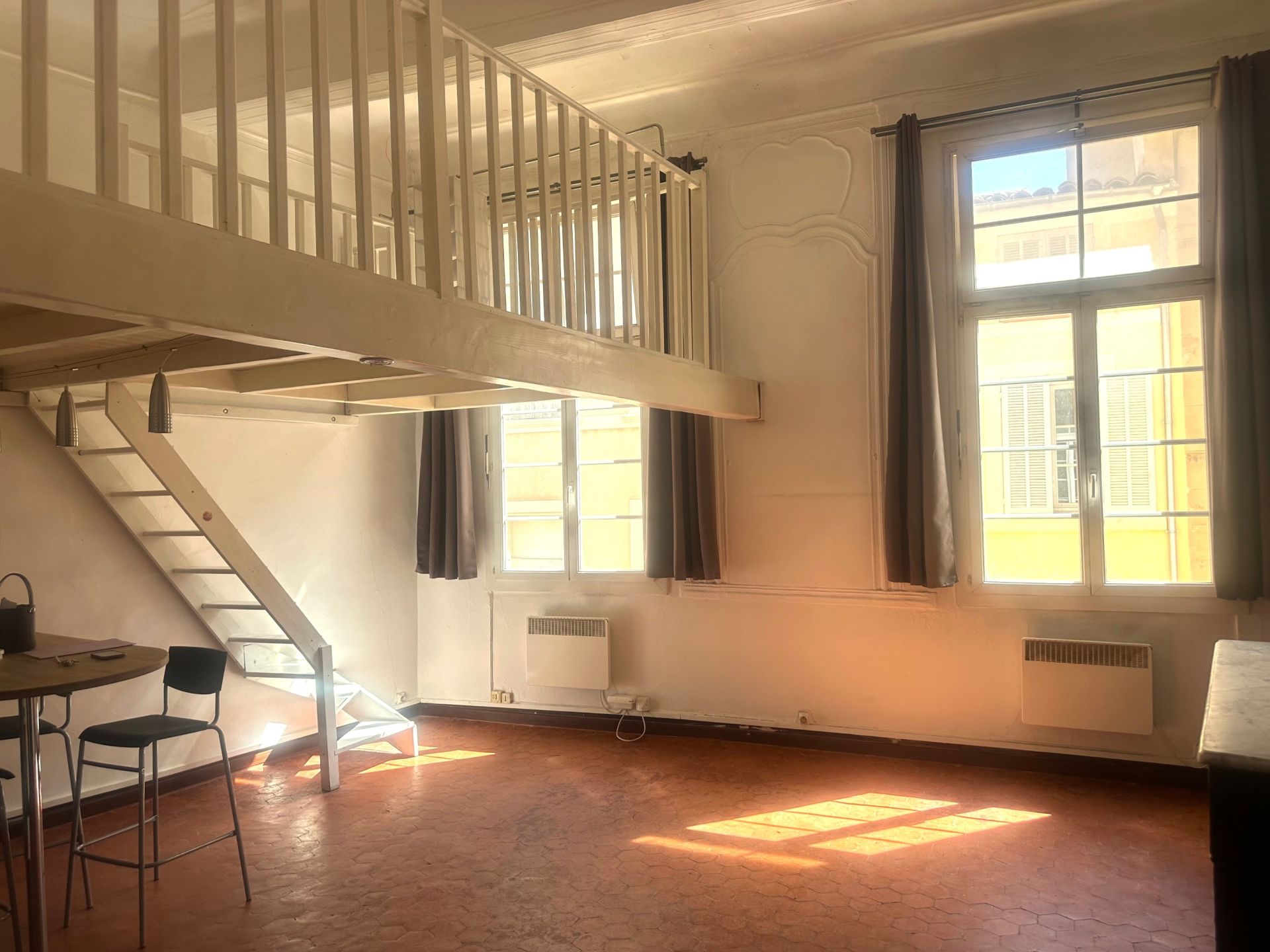 apartment 2 Rooms for rent on AIX EN PROVENCE (13100)