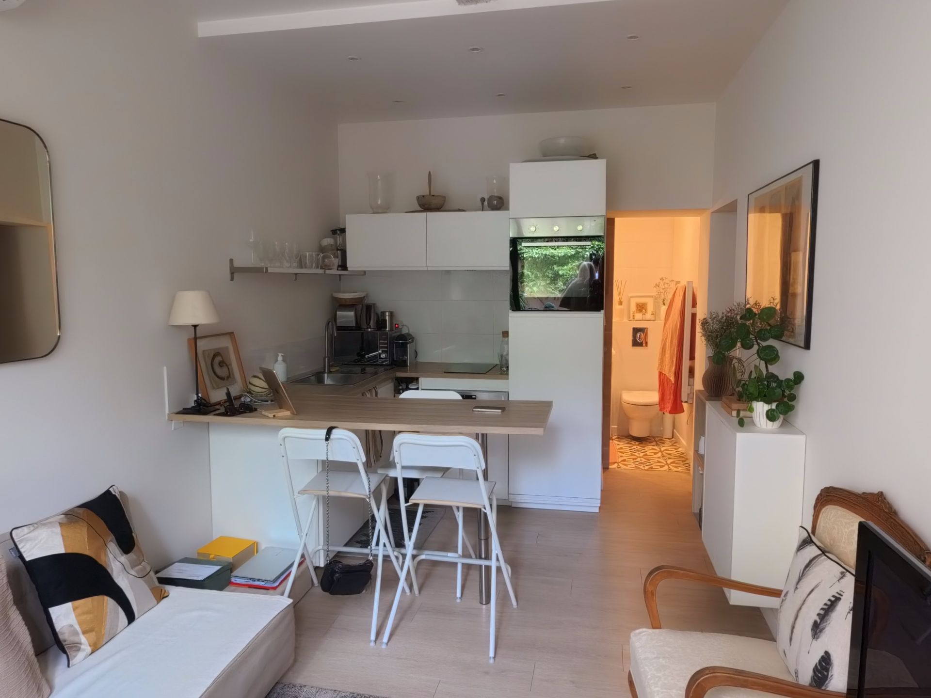 apartment 3 Rooms for sale on AIX EN PROVENCE (13100)