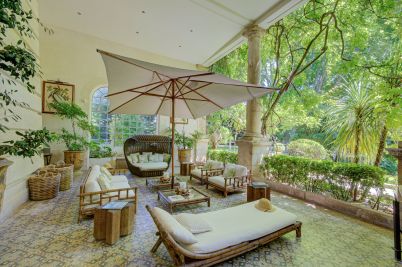 Sale House Aix-en-Provence 10&nbsp;Rooms 400&nbsp;m²