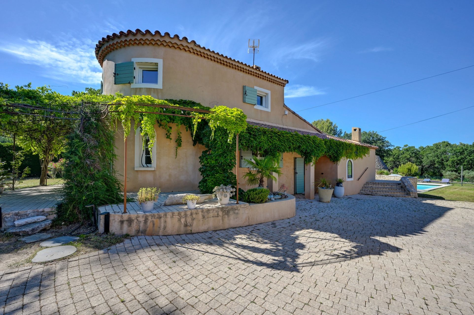 maison 6 Pièces en vente sur AIX EN PROVENCE (13100)