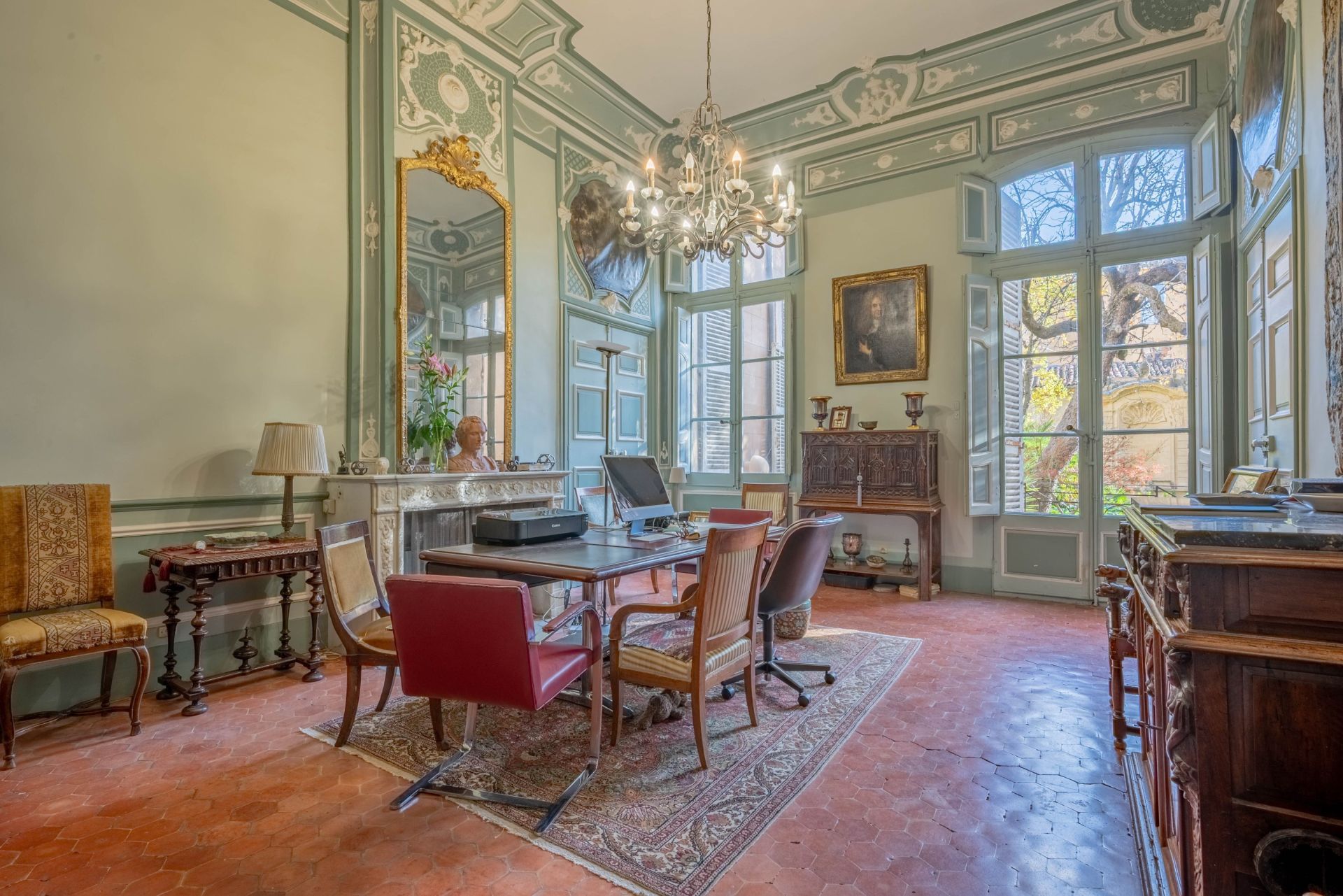 appartement 8 Pièces en vente sur AIX EN PROVENCE (13100)