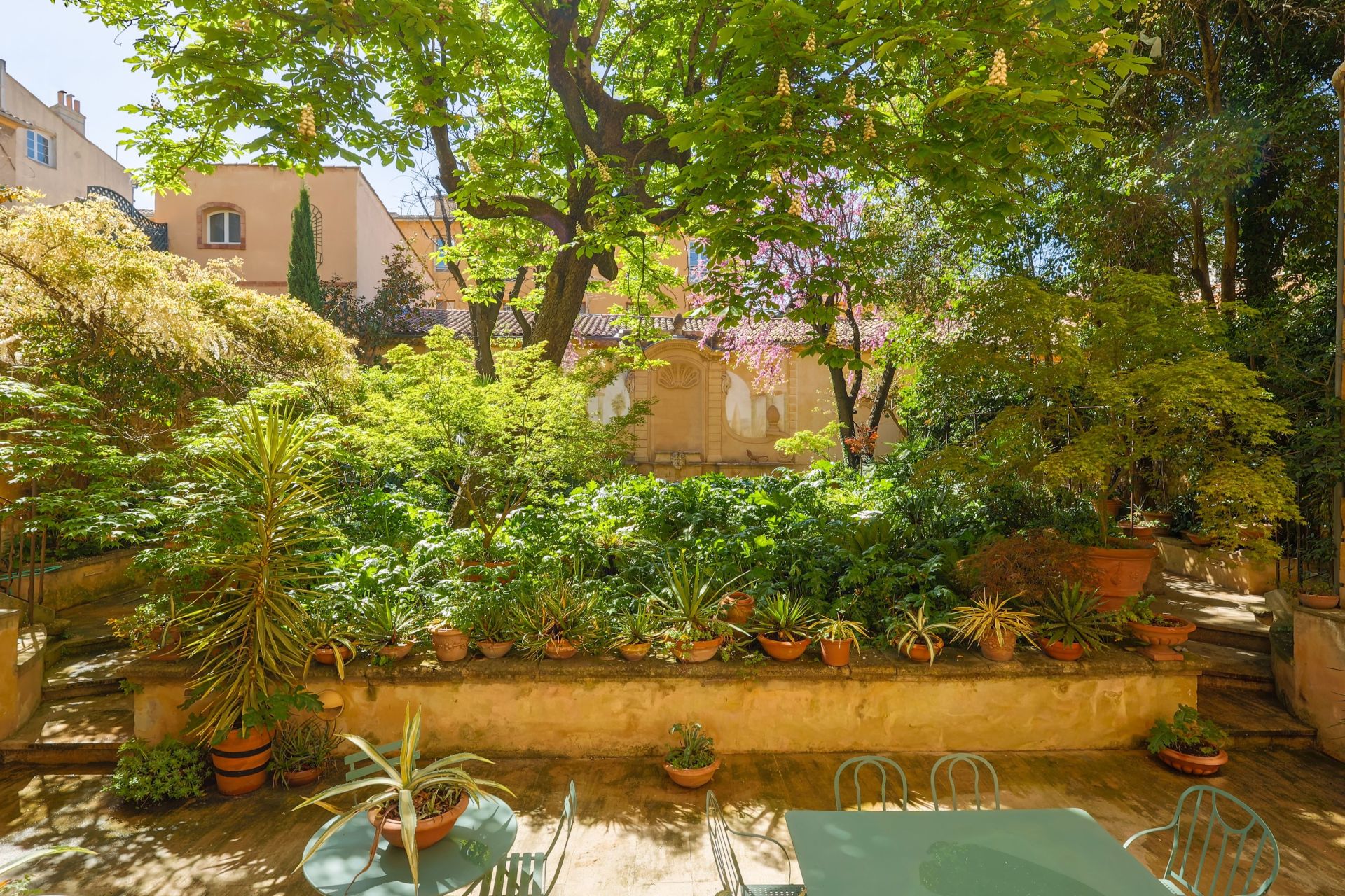 appartement 8 Pièces en vente sur AIX EN PROVENCE (13100)