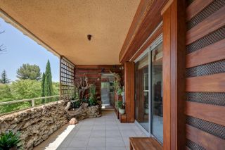 apartment 4 Rooms for sale on AIX EN PROVENCE (13100)