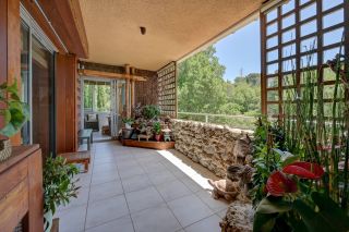 apartment 4 Rooms for sale on AIX EN PROVENCE (13100)