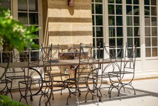 house 7 Rooms for sale on AIX EN PROVENCE (13100)