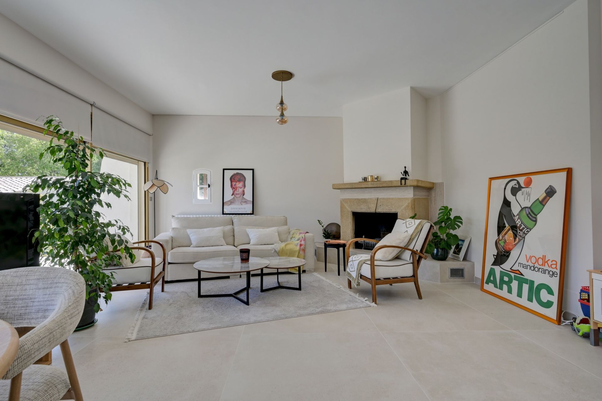house 10 Rooms for sale on AUBAGNE (13400)