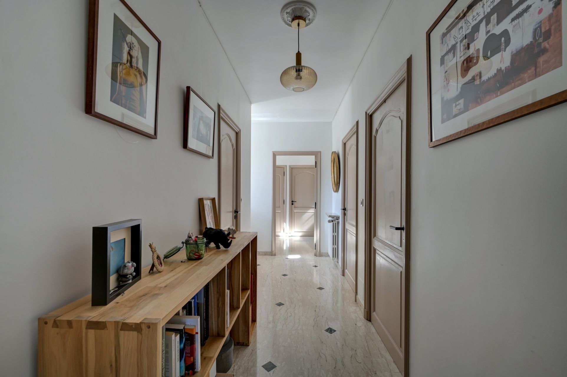 house 10 Rooms for sale on AUBAGNE (13400)