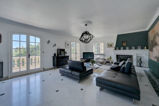 house 10 Rooms for sale on AUBAGNE (13400)