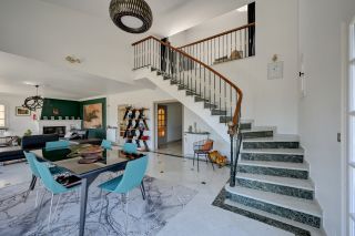 house 10 Rooms for sale on AUBAGNE (13400)