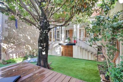 Sale House Salon-de-Provence 6&nbsp;Rooms 210&nbsp;m²