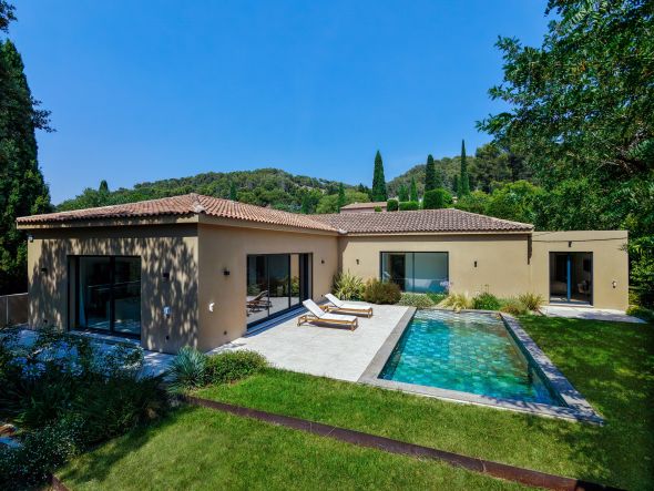 Sale House Aix-en-Provence 7&nbsp;Rooms 310&nbsp;m²