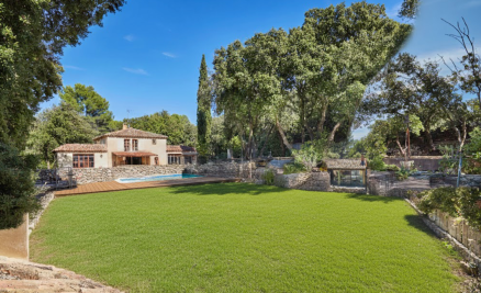 Sale House Aix-en-Provence 12&nbsp;Rooms 425&nbsp;m²