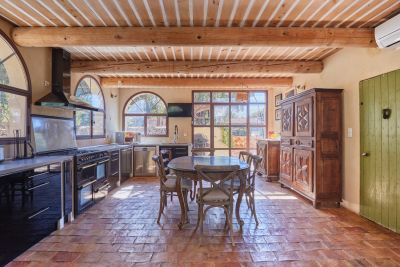 Sale House Aix-en-Provence 12&nbsp;Rooms 425&nbsp;m²