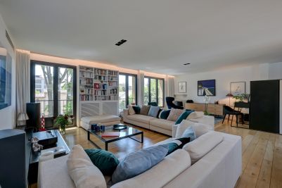 Sale House Aix-en-Provence 6&nbsp;Rooms 195&nbsp;m²