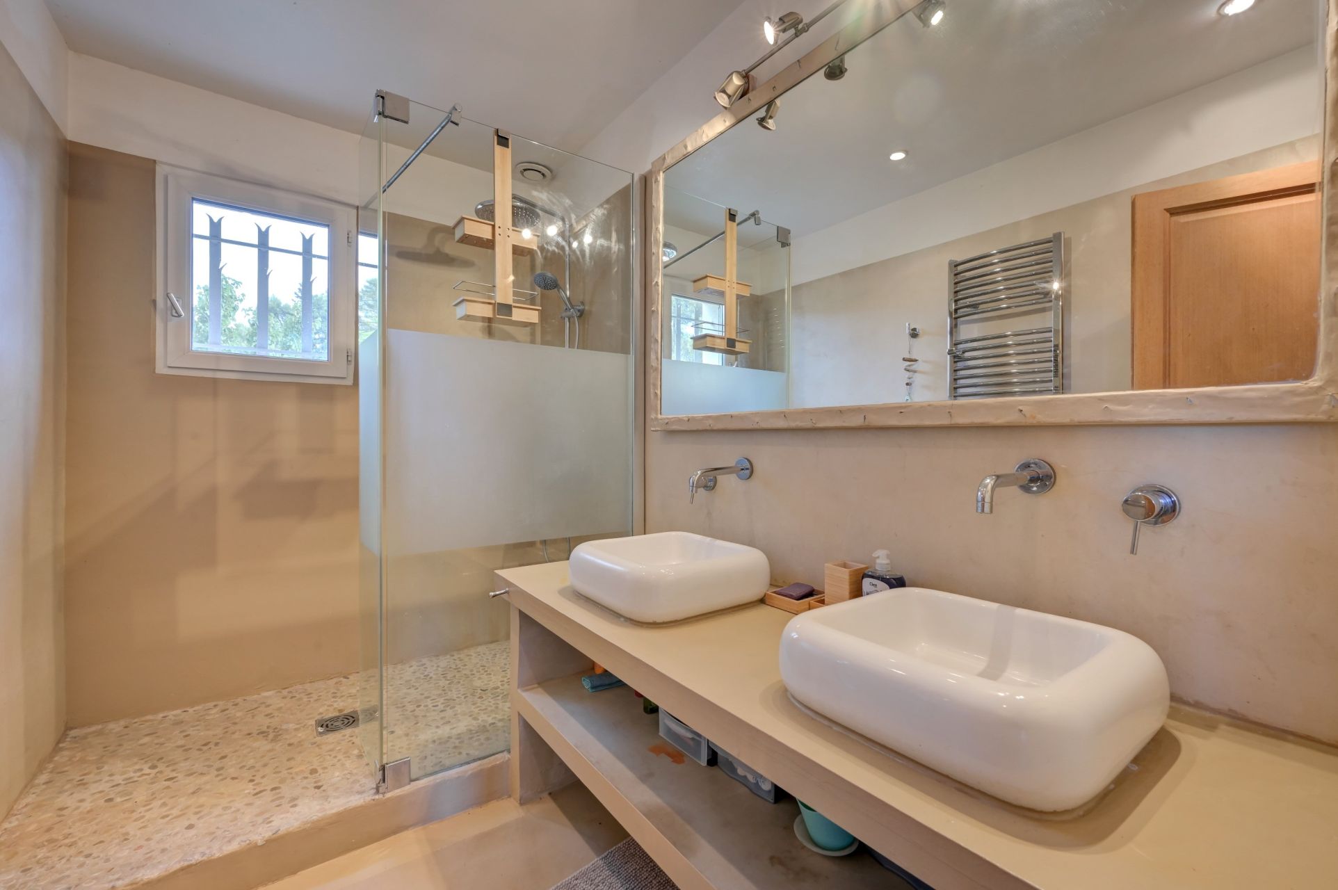 maison 8 Pièces en vente sur BOUC BEL AIR (13320)