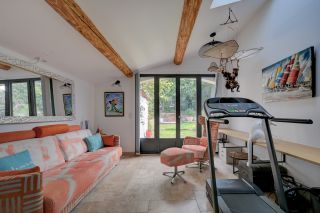 maison 8 Pièces en vente sur BOUC BEL AIR (13320)