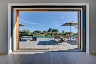 house 10 Rooms for sale on AIX EN PROVENCE (13100)