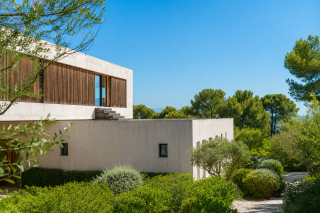 house 10 Rooms for sale on AIX EN PROVENCE (13100)