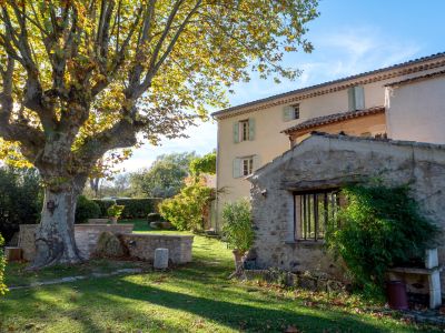 Vente Maison Forcalquier 15&nbsp;Pièces 600&nbsp;m²