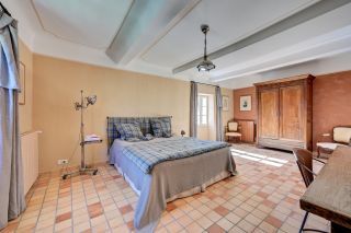 maison 15 Pièces en vente sur FORCALQUIER (04300)