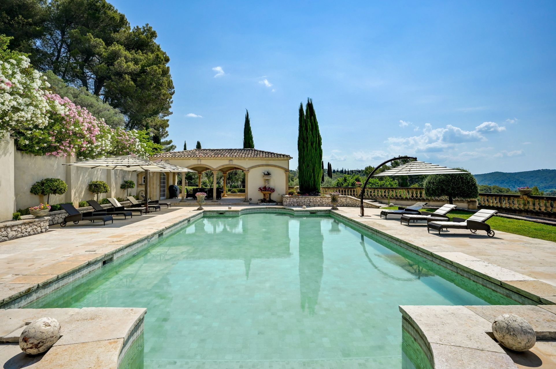 maison 13 Pièces en vente sur AIX EN PROVENCE (13100)
